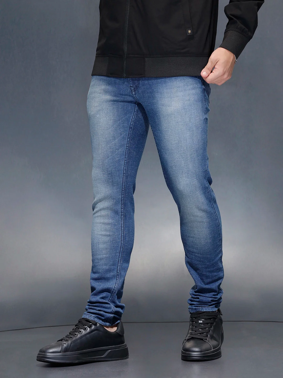 Thumb 4